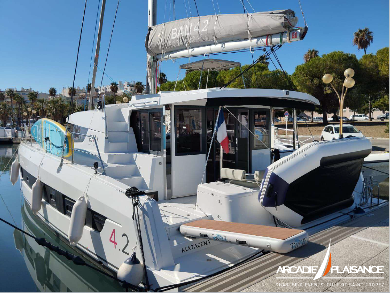 {DEAB6487-4484-4E85-83B6-290A10D1B4E3}